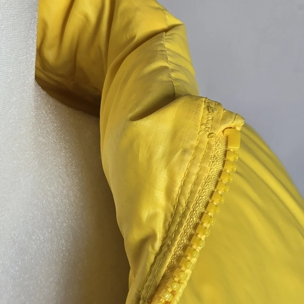 Urban Outfitters Napapijri Akke Butter Yellow Kids Quilted Puffer Duck Down Vest